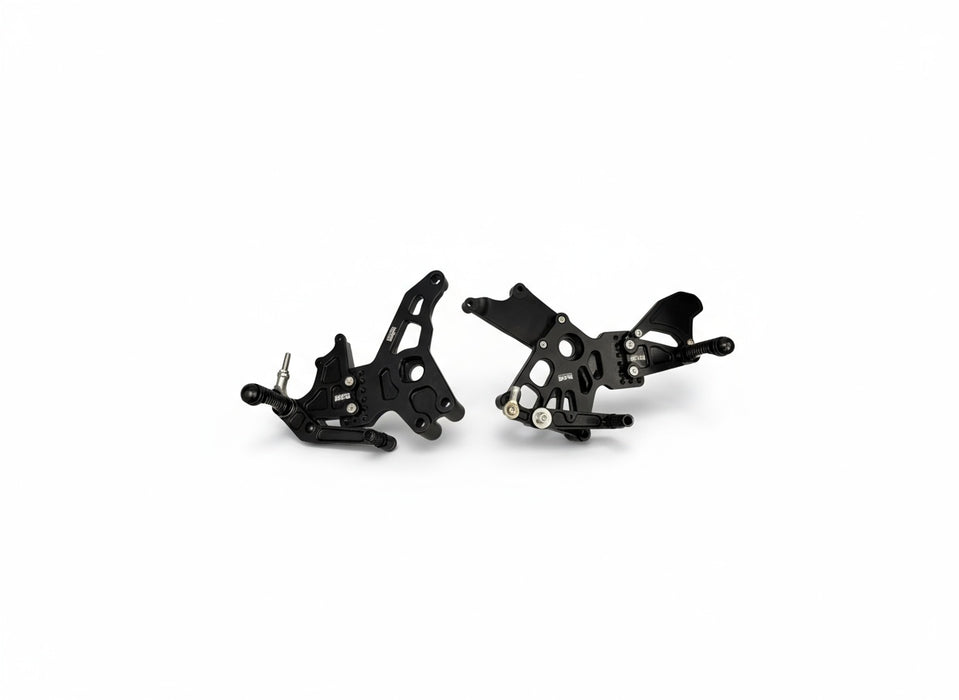 Complete Rearsets - BMW F900R